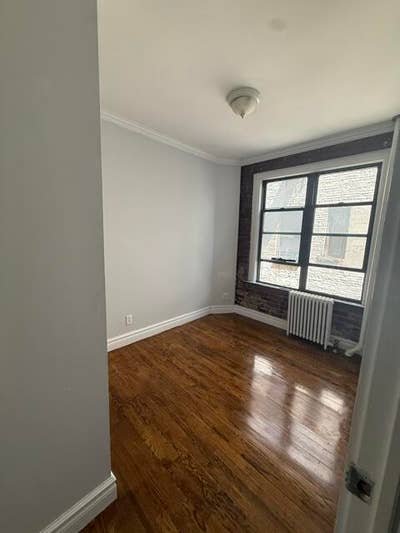 #1106 Roomy 1 bed/1 bath apartment in the East Vil Main Photo