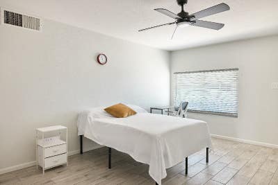 Move_In Ready Room in Tempe_Join the Community To Main Photo