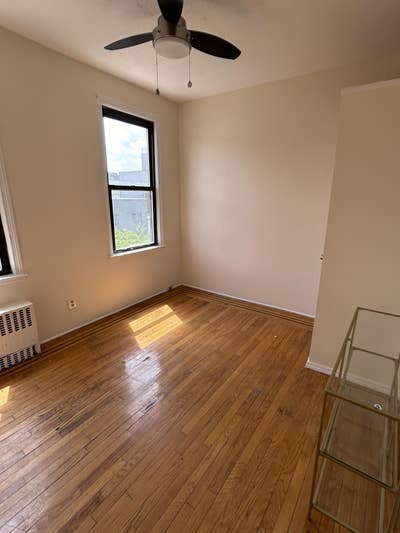 Private room available in 2bd1ba in williamsburg Main Photo