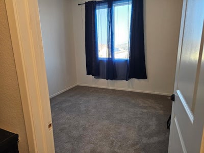 Unfurnished Room for Rent (Furnished Upon Request) Main Photo