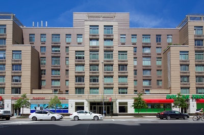 Charming Yorkville 1 bedroom Sublet Main Photo