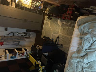 Affordable Bedroom in FiDi near Stone Street  Main Photo
