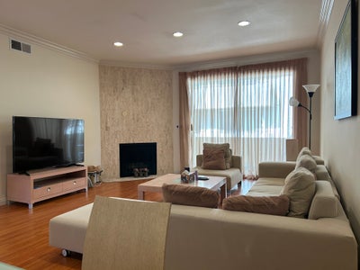 Room Available in Century City/Westwood Area Main Photo