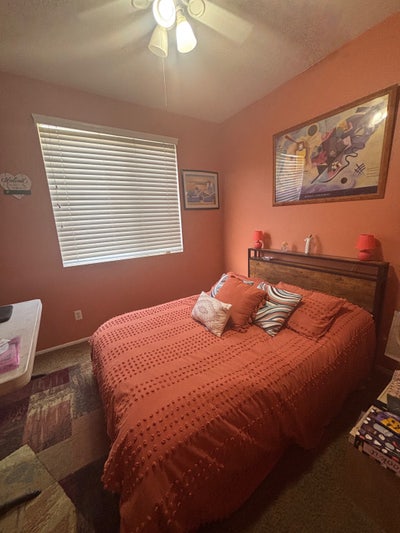 Room & Private Bathroom For Rent  !! Main Photo