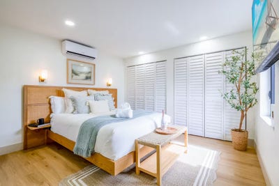 Room available!! Main Photo