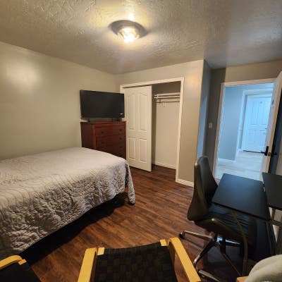 Private BR & bathroom for rent  Main Photo