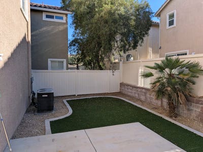 Room for rent in newly purchased house Main Photo