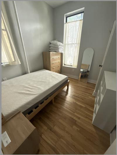 Looking for someone to sublet Hells Kitchen Apt Main Photo