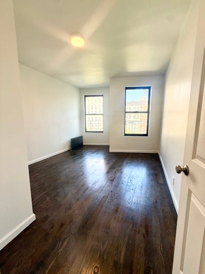 Brand new sunny massive rooms 601 w 156 st Main Photo