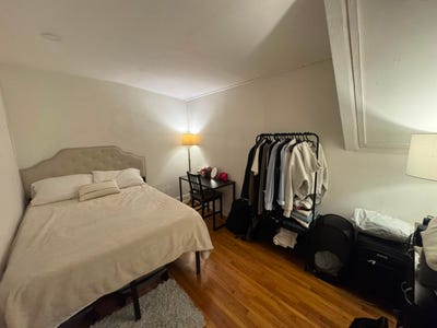 (No Fee) Fully Furnished Midtown East Room Main Photo