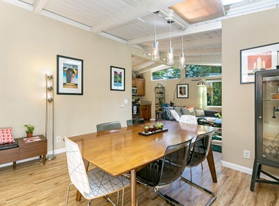 Room available July 1! Main Photo