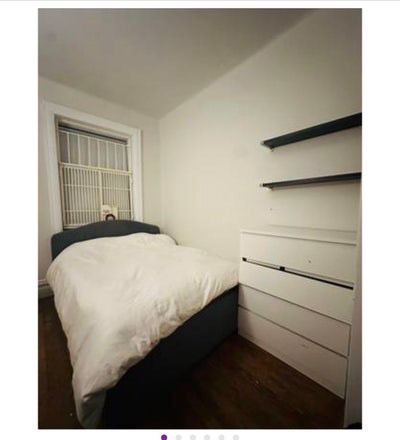 Room 3 Blocks To Central Park  Main Photo