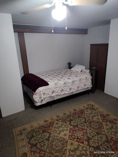 Best Price on the North Side! First suburb out of Main Photo