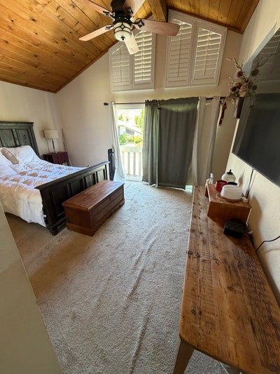 Furnished Rooms for Rent - All Utilities Included Main Photo