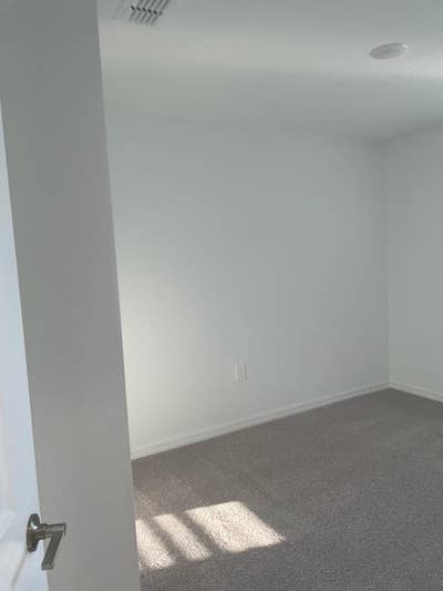 New Development Town Rooms Available  Main Photo