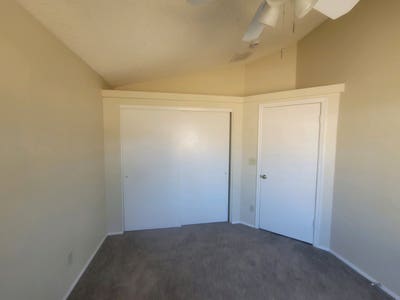 1 Room for Rent Main Photo