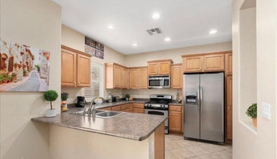 Anthem Home - Great People & Great Amenities Main Photo