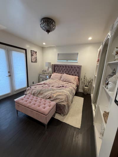 Private Furnished Suite with Separate Entrance + P Main Photo