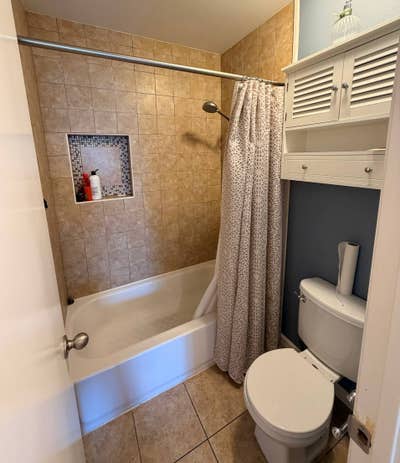 Furnished Master Bed & Bath in Encino Condo Main Photo
