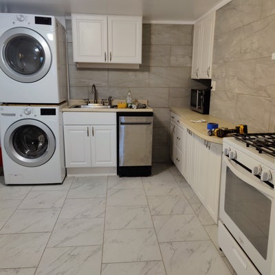 3 Bedroom 2 Bath Duplex w/ W/D/D Yard Main Photo