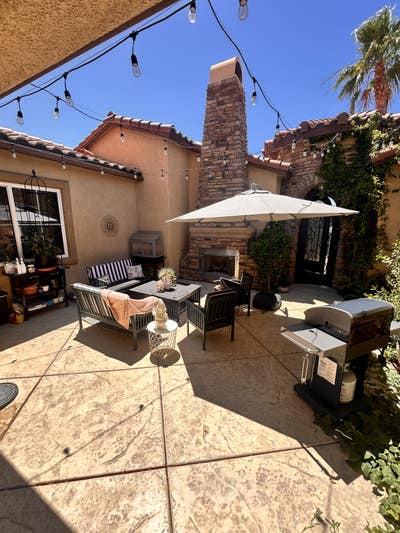 Spacious Vegas Home  Main Photo