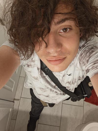 Room wanted in Phoenix Main Photo