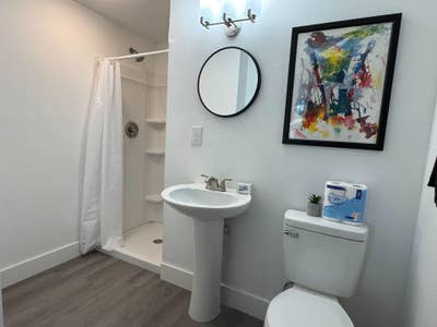 Lakeland Home with Private Baths and Laundry Room Main Photo