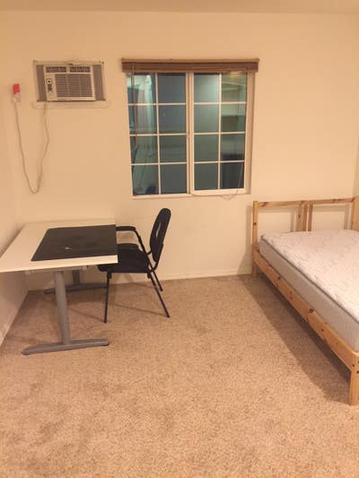 Pasadena Private Room with PRIVATE Bathroom.   Main Photo
