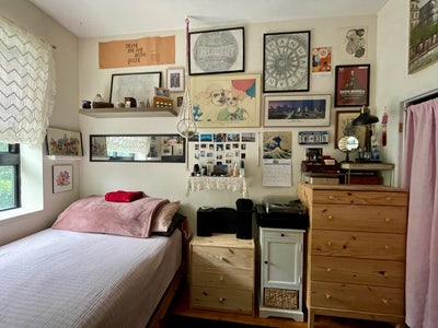 Room in Crown Heights, Aug. 1st! Main Photo