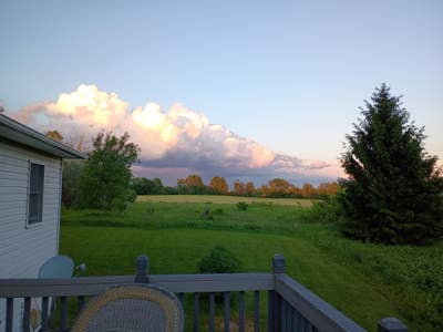 Room available in Peaceful spacious house Main Photo