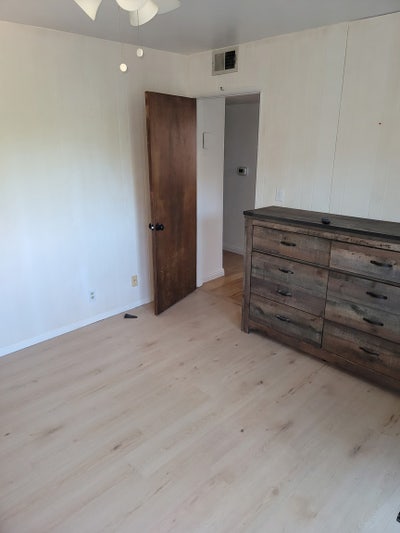 Large Room Private Entrance w/ Fireplace and Patio Main Photo