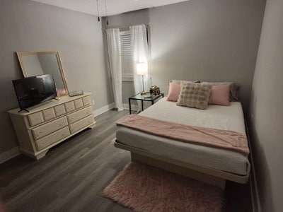 Waterfront Apartment with Cozy Room for Rent Main Photo