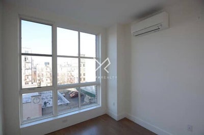 JULY 1st lease takeover  Main Photo