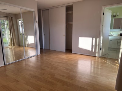 Room for rent  Main Photo