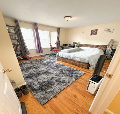 Modern XL Master Bedroom + Private En-Suite Bath Main Photo