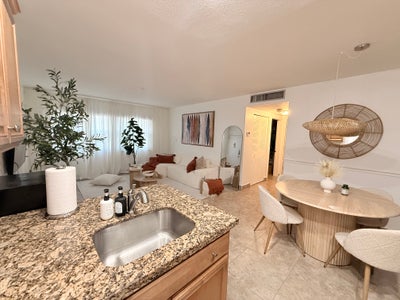 Private Room for Rent – Pompano Beach Main Photo