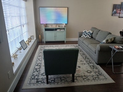 Cozy Bedroom in a Calm Neighborhood  Main Photo