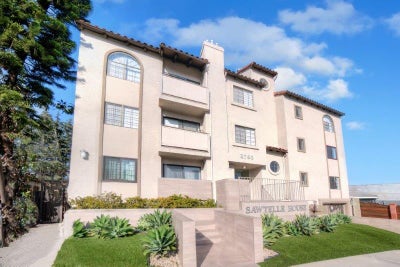 Mar Vista Apartment Roommate Wanted!! Main Photo