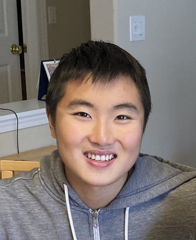 I'm a 23-year-old software engineer, working ... Main Photo