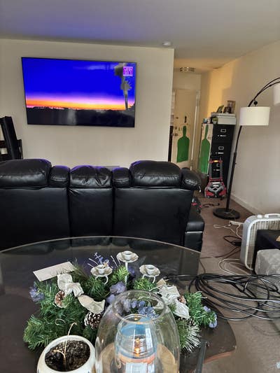 Room for Rent w/free utilities  Main Photo