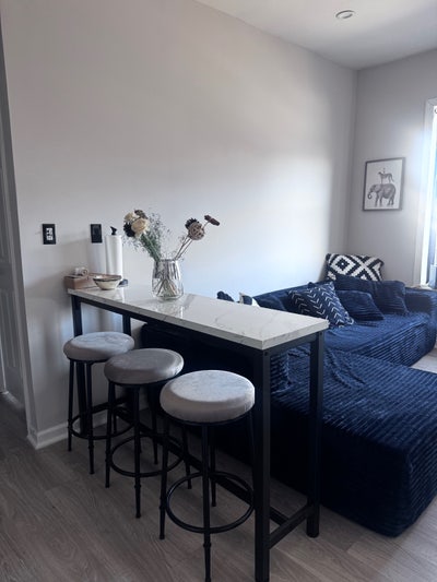 Furnished room NO FEE! Main Photo