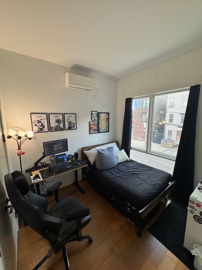 Large room in modern 3BR/2BA Main Photo