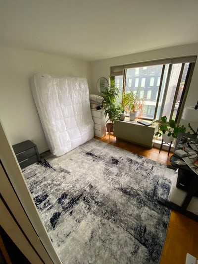 ISO Roommate in West Chelsea 2550$  Main Photo