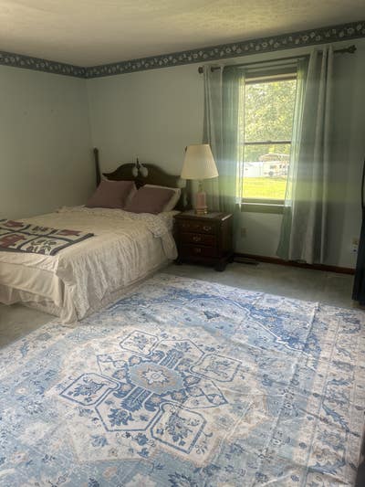 Private Bedroom In Country  Main Photo