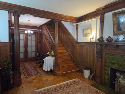 Townhouse share Main Photo