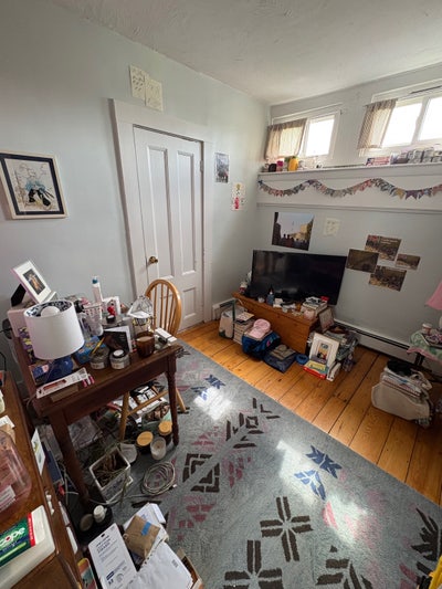 Cozy Bedroom for Summer Sublet Main Photo