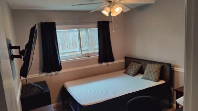 $200 per week private room for rent (all bills in Main Photo