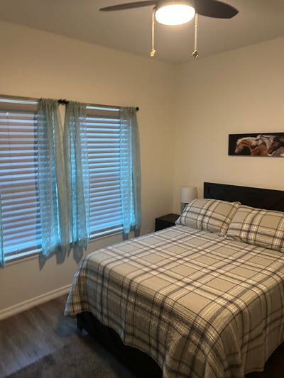 Bedroom with Private Bathroom.   Bills paid.  For  Main Photo