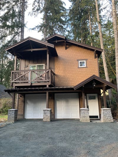 New detached waterfront 1 BR home  Main Photo