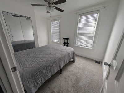 Small room near University of Cincinnati  Main Photo